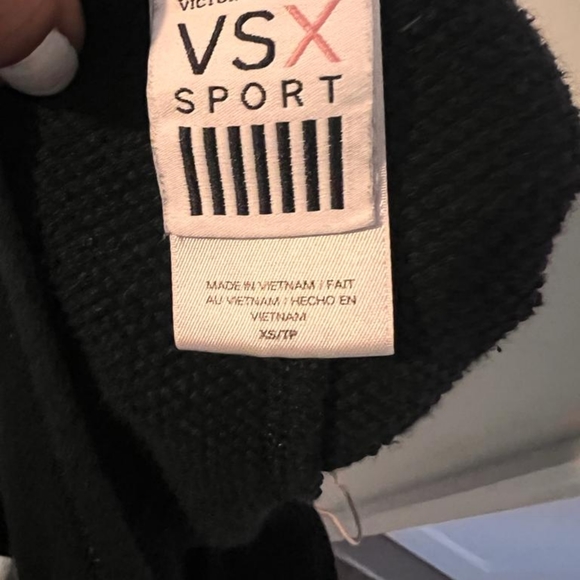 Bundle 2 Victoria’s Secret Sport Sweatshirt - Picture 4 of 6